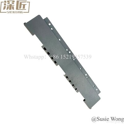 4450000071 Suku Cadang ATM Hyosung Pintu Kaset Plastik Hyosung CDU30 HCDU 7430005585 dengan Kualitas Baik