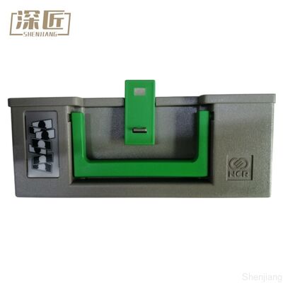 2040000217 Tutup Wadah Pembersih NCR dengan Kunci dan Gagang Suku Cadang Mesin ATM untuk NCR S1 Reject Cassette 4450693308 445-0693308